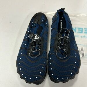 Seekway Water Shoes,  New  Size 41(10US)
